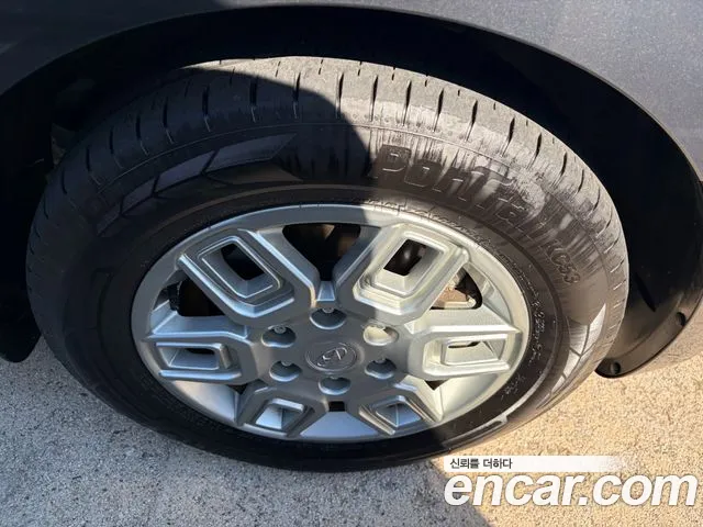 Hyundai Staria — Фото автомобиля 19