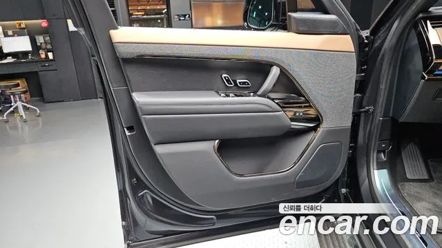 Land Rover Range Rover Sport — Фото автомобиля 19