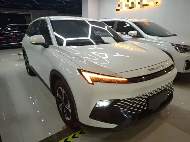 Beijing X55 — Фото автомобиля 3