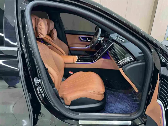Mercedes-Benz S-Class — Фото автомобиля 9