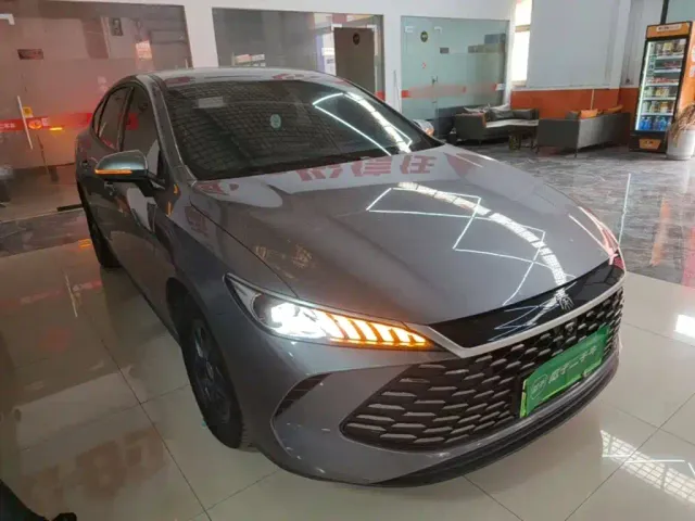 BYD Qin PLUS — Фото автомобиля 3