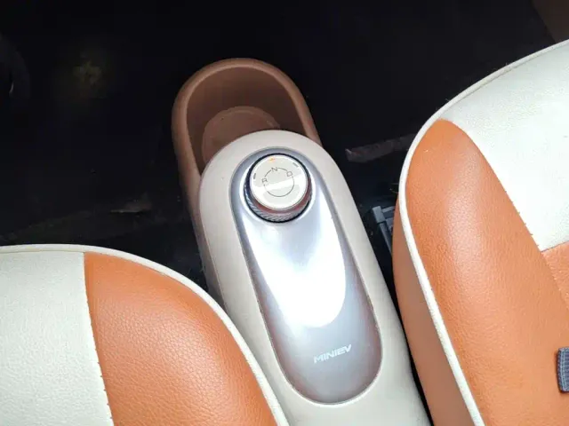 Wuling Hongguang Mini EV — Фото автомобиля 13
