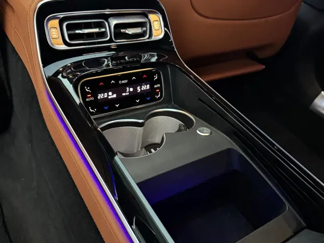 Mercedes-Benz Maybach S-Class — Фото автомобиля 17