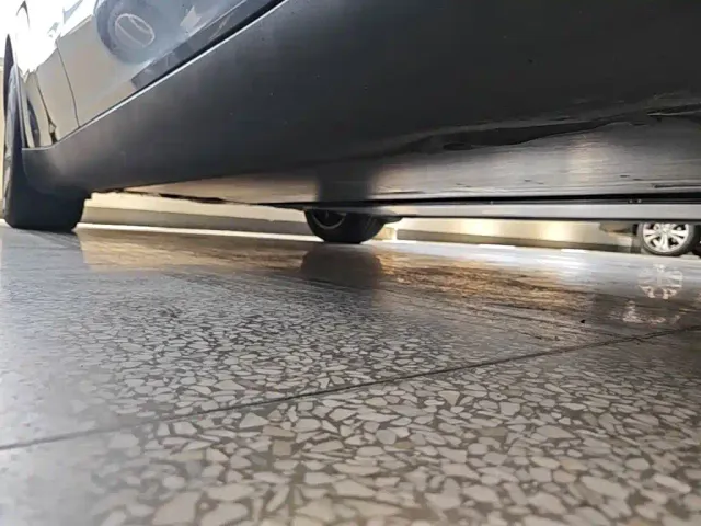 Tesla Model Y — Фото автомобиля 20