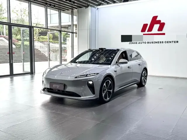 Фотография автомобиля — Nio ET5 Touring