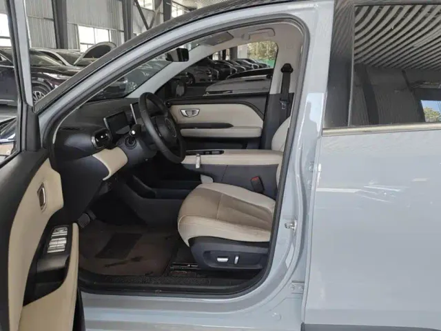 Wuling Binguo PLUS — Фото автомобиля 9