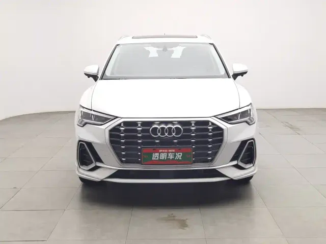 Audi Q3 — Фото автомобиля 3