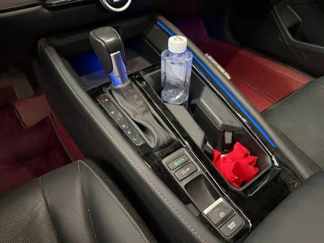 Honda Accord — Фото автомобиля 9