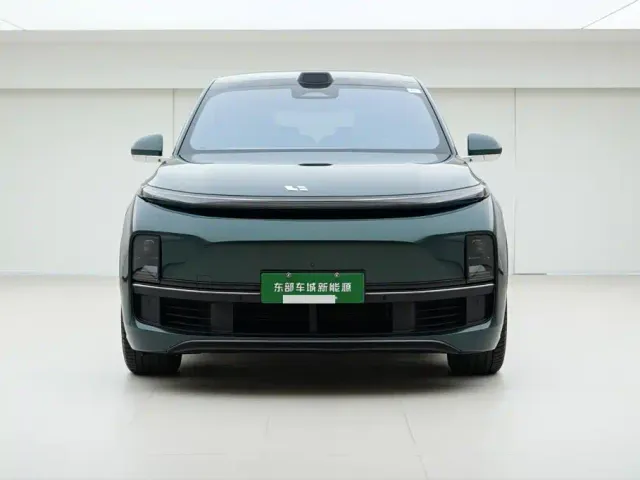 Li Auto L9 — Фото автомобиля 2