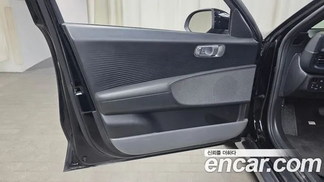 Hyundai Ioniq 6 — Фото автомобиля 12