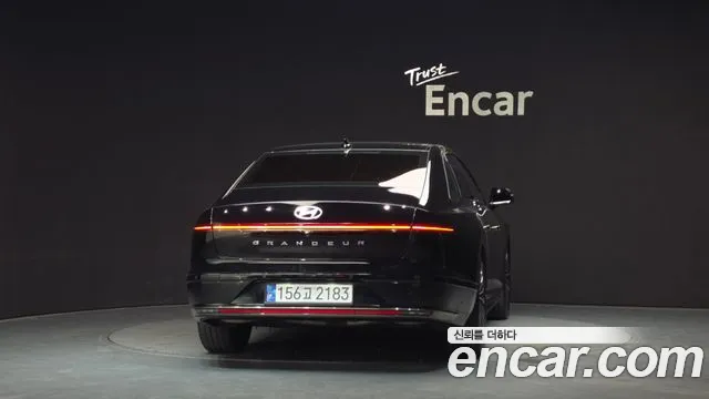 Hyundai Grandeur GN7 — Фото автомобиля 4
