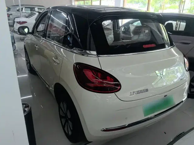 Wuling Bingo — Фото автомобиля 22