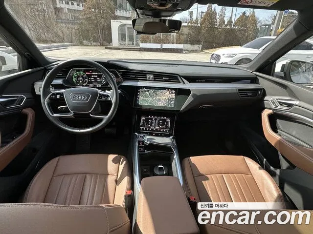Audi Q8 e-tron GE — Фото автомобиля 7