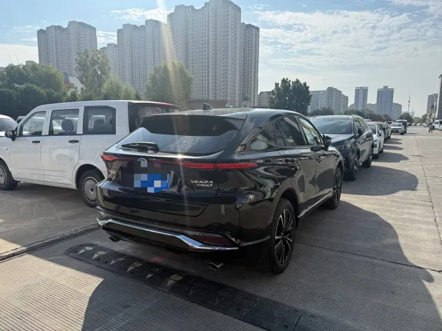 Toyota Venza — Фото автомобиля 7