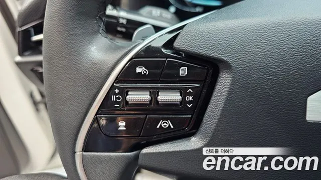 Kia Niro The All New — Фото автомобиля 26
