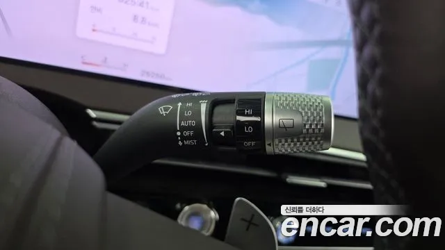 Genesis GV70 2.5T Бензин AWD — Фото автомобиля 27