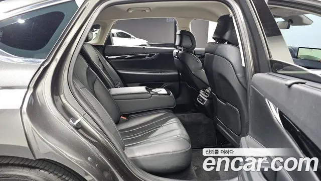 Genesis G80 Бензин 2.5 турбо AWD — Фото автомобиля 6