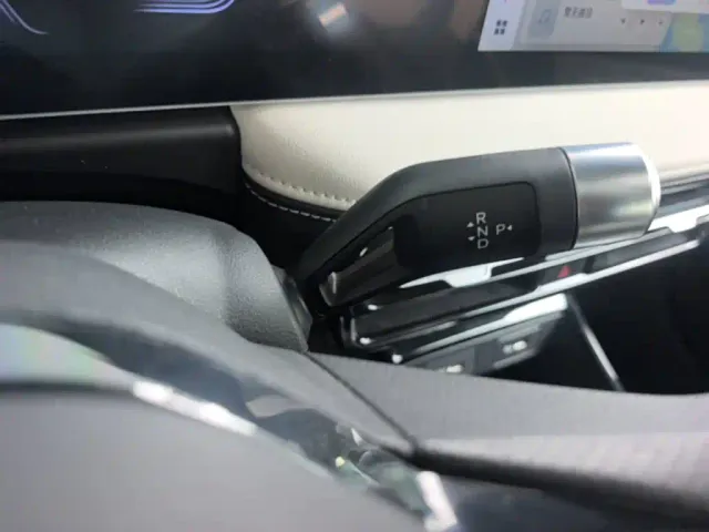 Geely Geometry E Firefly — Фото автомобиля 13