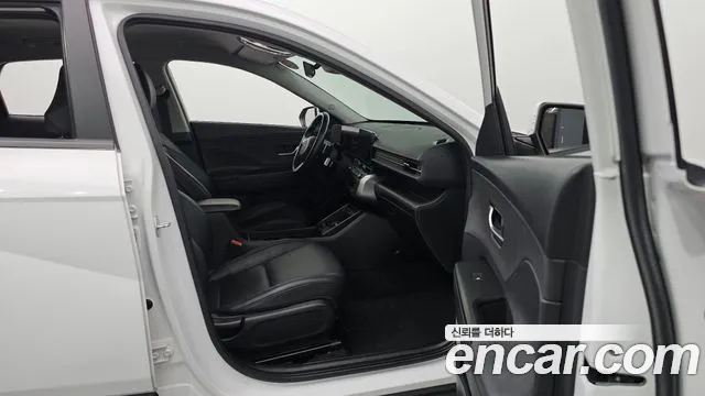 Hyundai Kona — Фото автомобиля 24