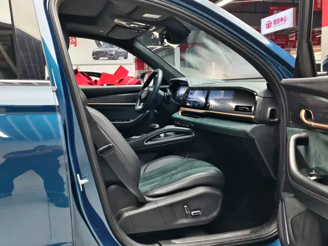 Geely Xingyue L — Фото автомобиля 8