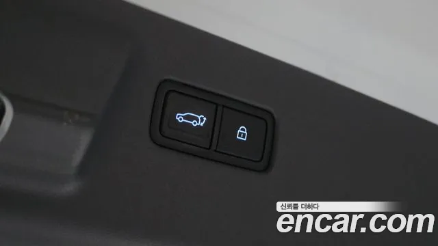 Hyundai Santa Fe MX5 — Фото автомобиля 23