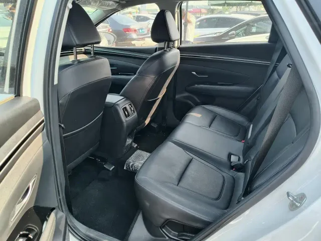Hyundai Tucson — Фото автомобиля 8
