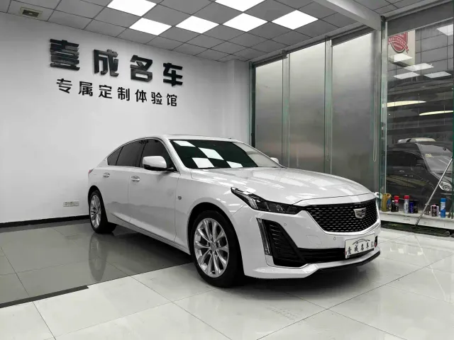 Cadillac CT5 — Фото автомобиля 3
