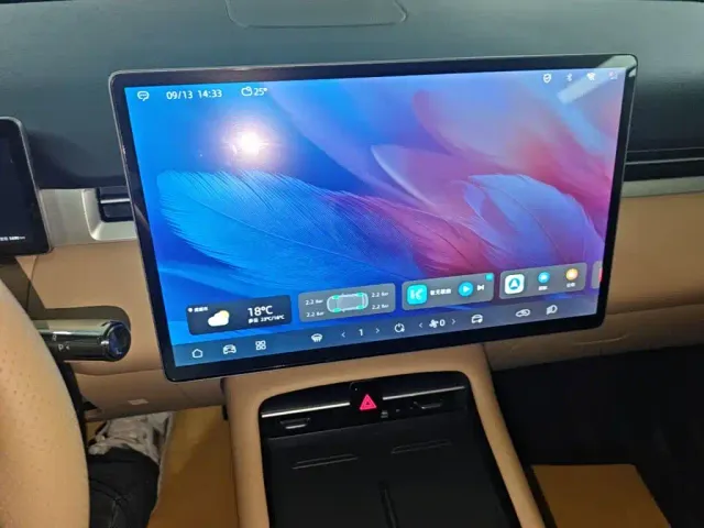 Landian E5 PLUS — Фото автомобиля 12
