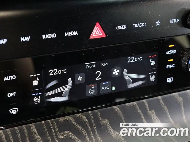 Genesis G80 Бензин 3.5 турбо AWD — Фото автомобиля 6