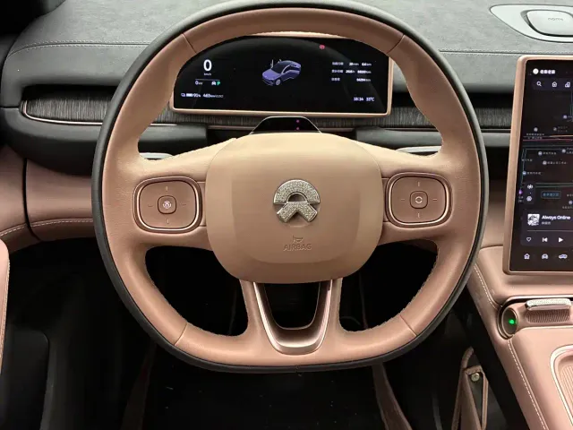 Nio EC6 — Фото автомобиля 18