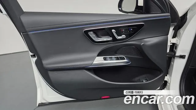 Mercedes-Benz E-Class W214 — Фото автомобиля 13