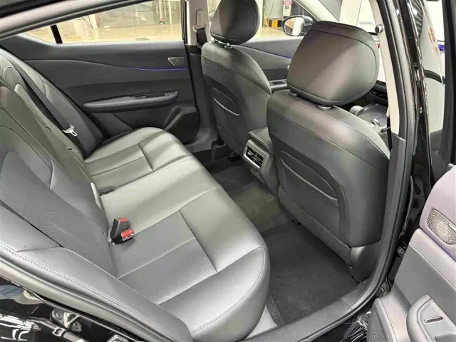 Nissan Teana — Фото автомобиля 18