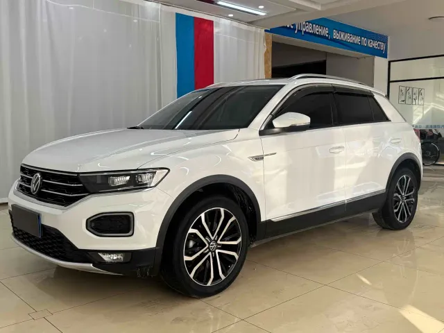 Фотография автомобиля — Volkswagen T-Roc