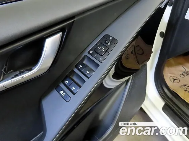 Kia Niro New — Фото автомобиля 13