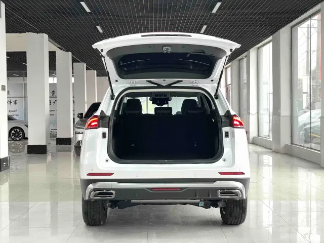 Haval H6 — Фото автомобиля 17