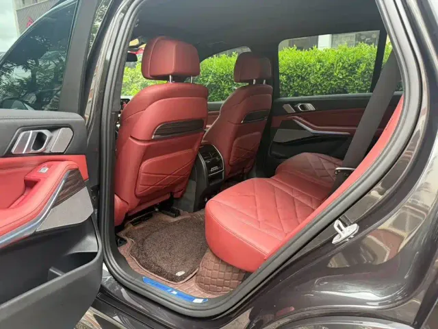 BMW X5 — Фото автомобиля 4