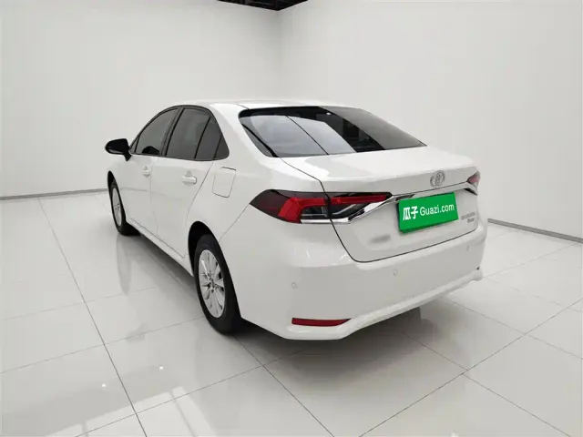 Toyota Corolla — Фото автомобиля 4