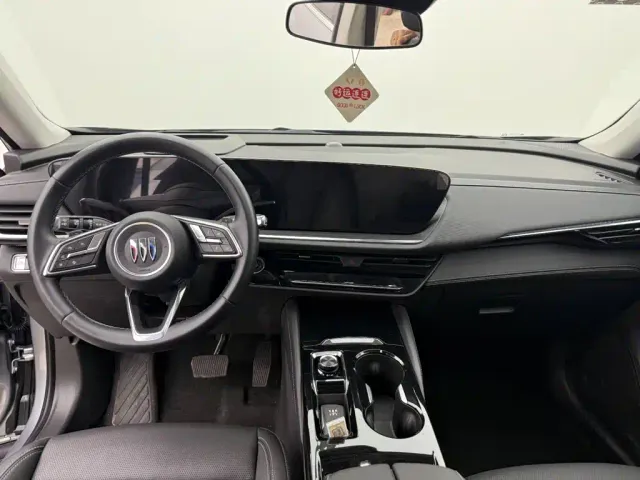 Buick Envision S — Фото автомобиля 9