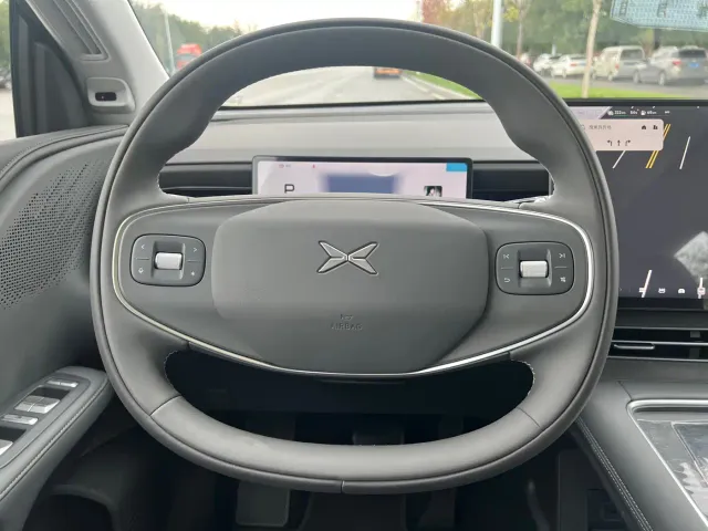 Xpeng G6 — Фото автомобиля 5