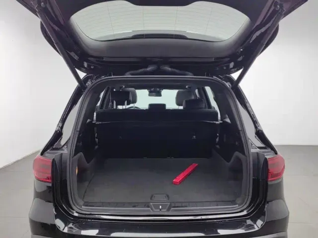 Mercedes-Benz EQB — Фото автомобиля 16