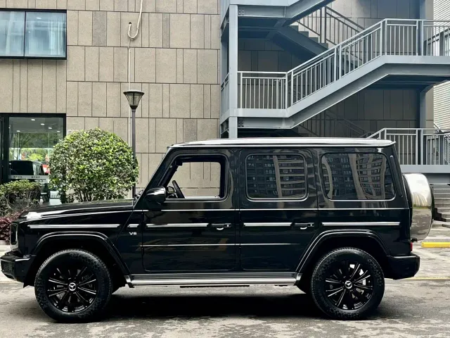 Mercedes-Benz G-Class — Фото автомобиля 11