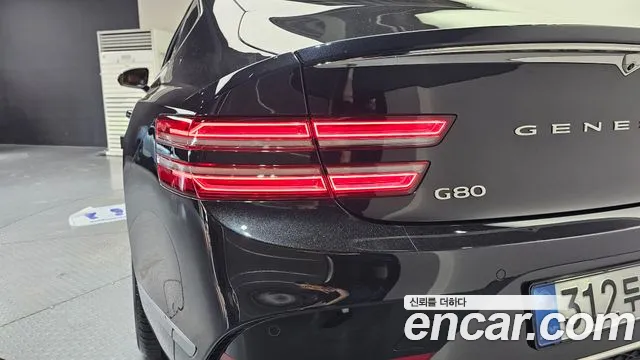 Genesis G80 RG3 — Фото автомобиля 8