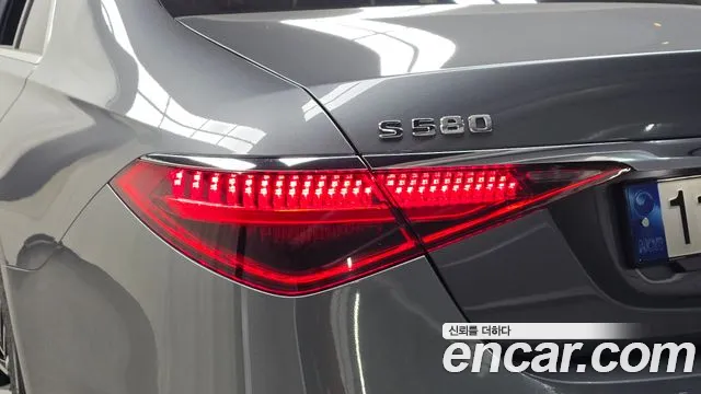 Mercedes-Benz S-Class W223 — Фото автомобиля 8