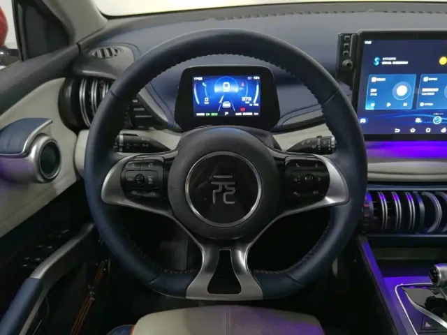 BYD Yuan PLUS — Фото автомобиля 11