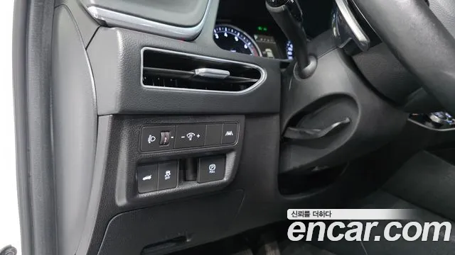 Hyundai Sonata Sonata (DN8) 2.0 LPG(Для проката) — Фото автомобиля 12