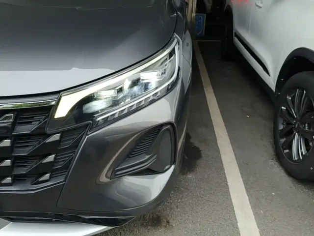 GAC Trumpchi GS4 — Фото автомобиля 23
