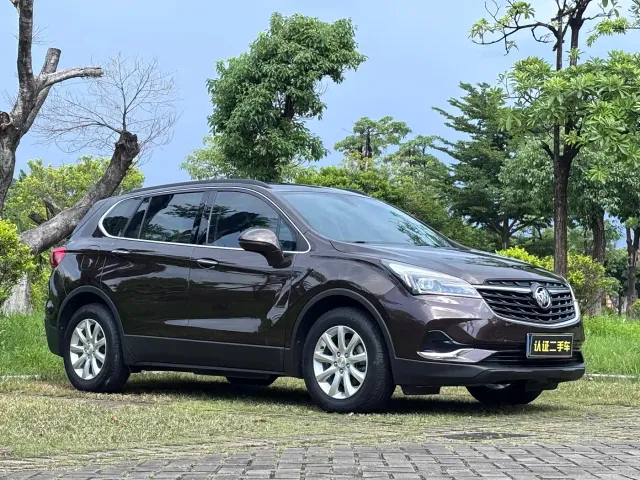Buick Envision Plus — Фото автомобиля 4