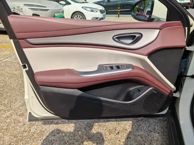 BYD Seal 07 DM-i — Фото автомобиля 6