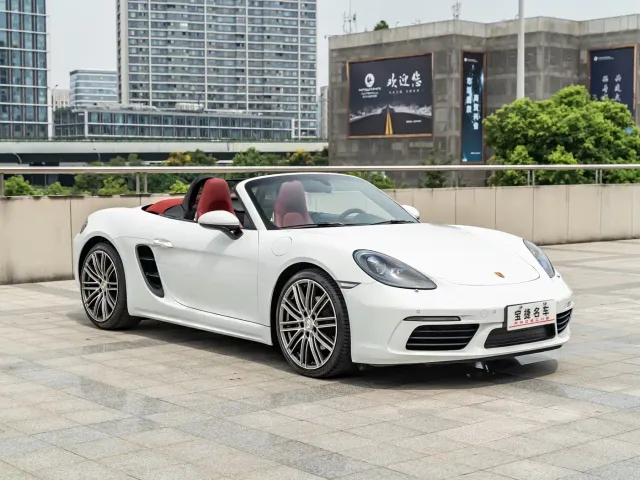 Porsche 718 — Фото автомобиля 10