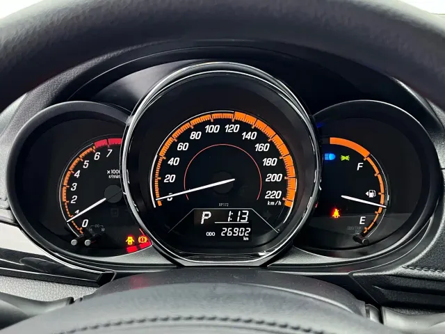 Toyota YARiS L Zhi Xuan — Фото автомобиля 17
